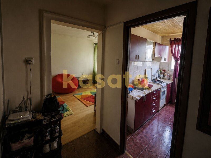 Doua camere 51 mp, B-dul Basarabia, Metrou, Stadionul National,